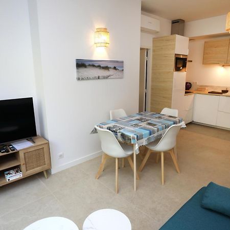 T2 Neuf Sur Jardin Proche Plage Carqueiranne Exteriör bild